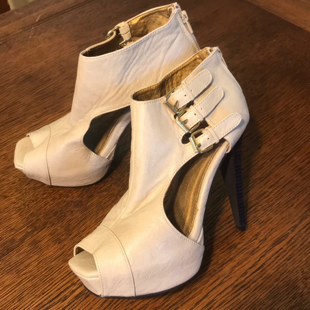 Open toe buckle booties 8.5